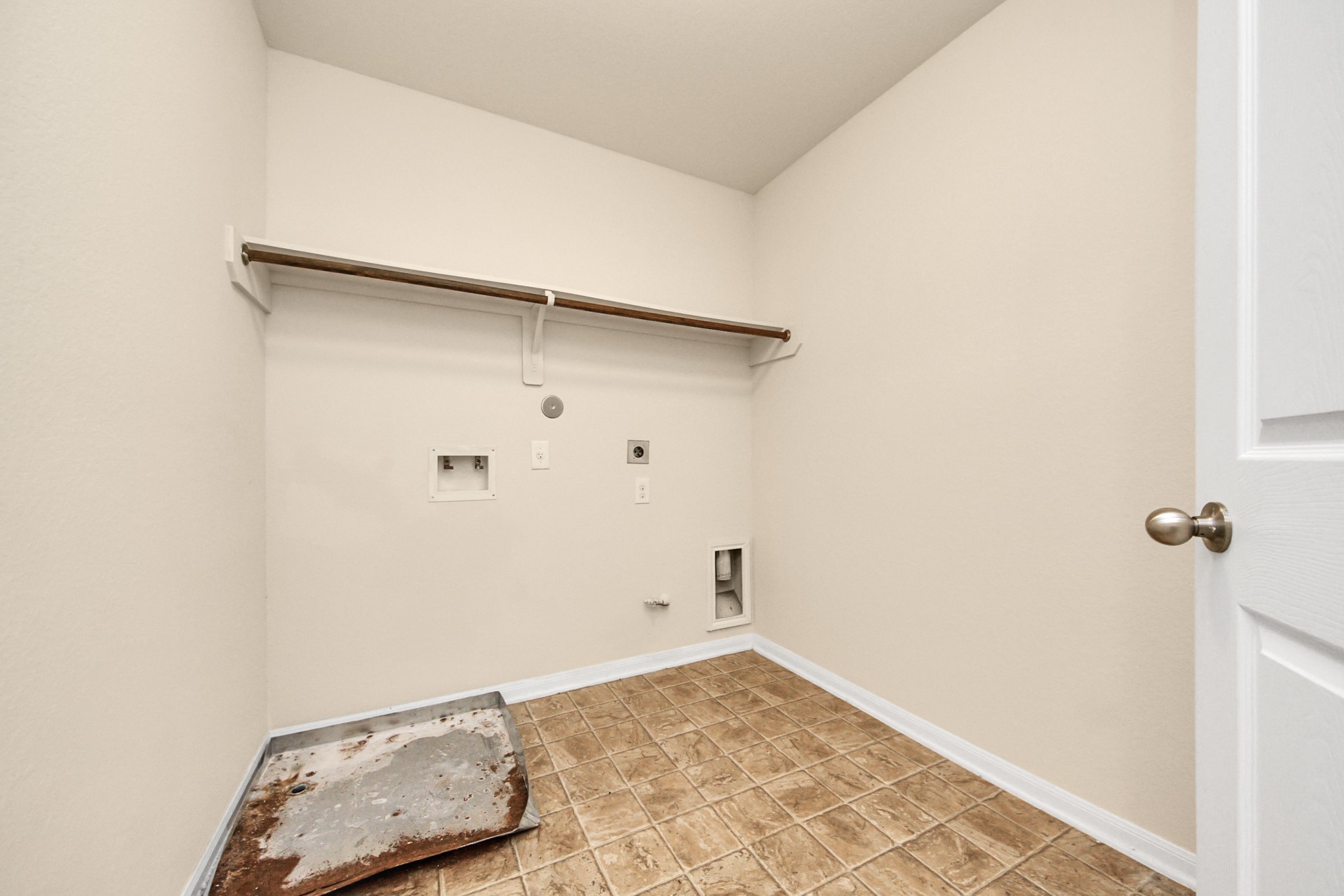 15623 Sheldon Ridge Way Houston, TX 77044 - Photo 27 of 36 a view of small space