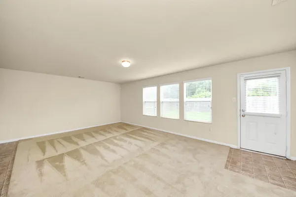 $2,400 | 15623 Sheldon Ridge Way, Houston, TX 77044