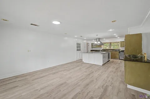 $419,000 | 1420 Bayou Paul Lane, St. Gabriel, LA 70776