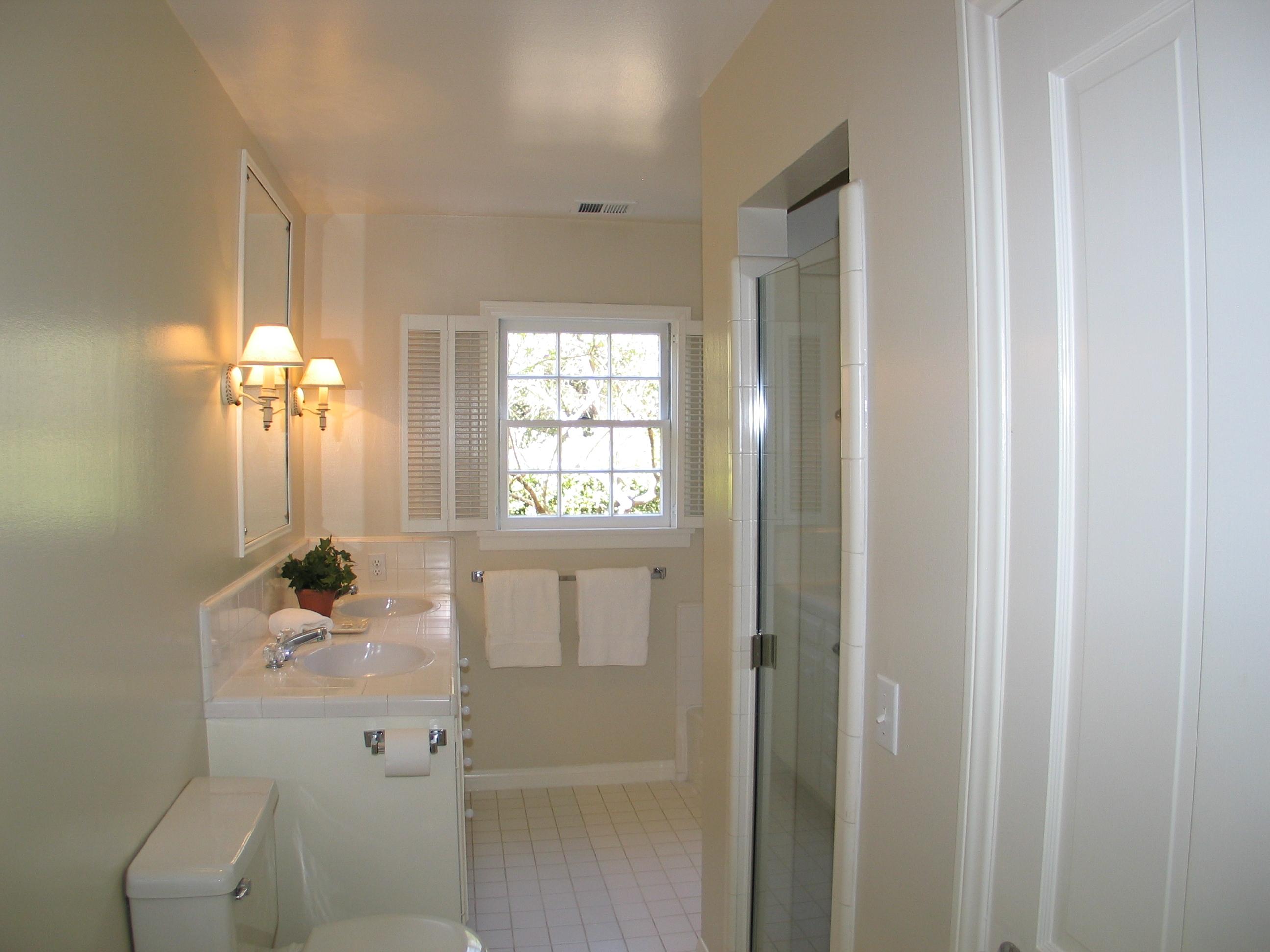 1387 Wyant Road Santa Barbara, CA 93108 - Photo 14 of 16 Bathroom 2