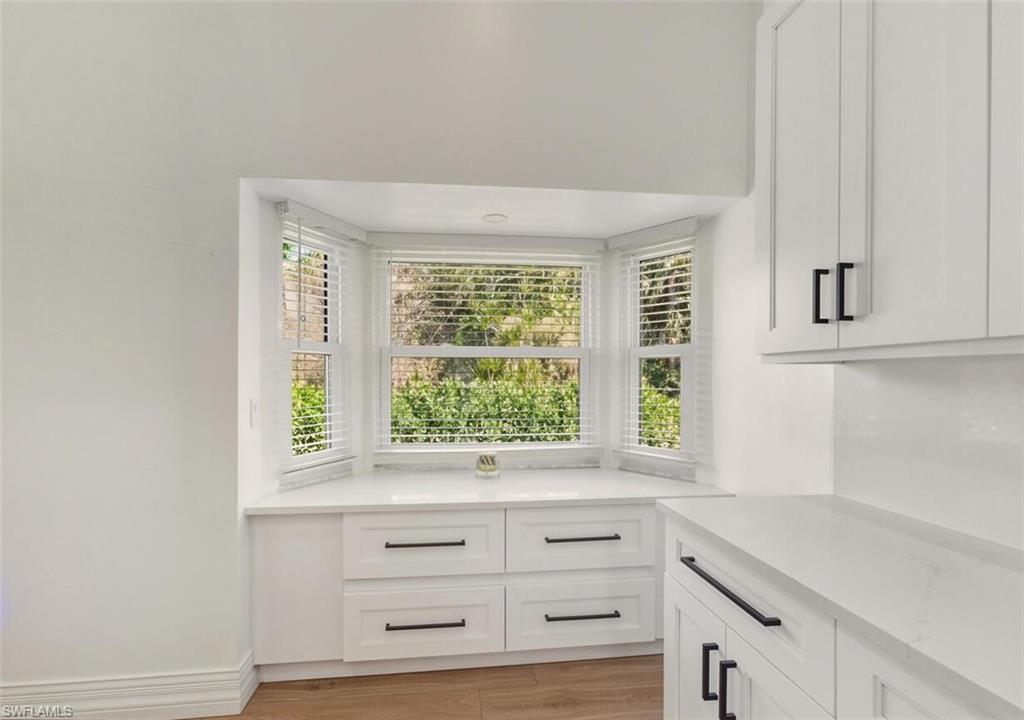 401 Countryside Drive Naples, FL 34104 - Photo 14 of 30