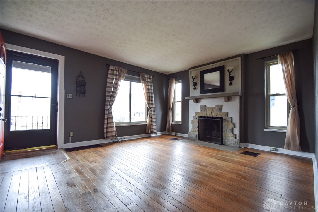 1812 Coventry Road Dayton, OH 45420 - Photo 5 of 37 Gallery Image 5