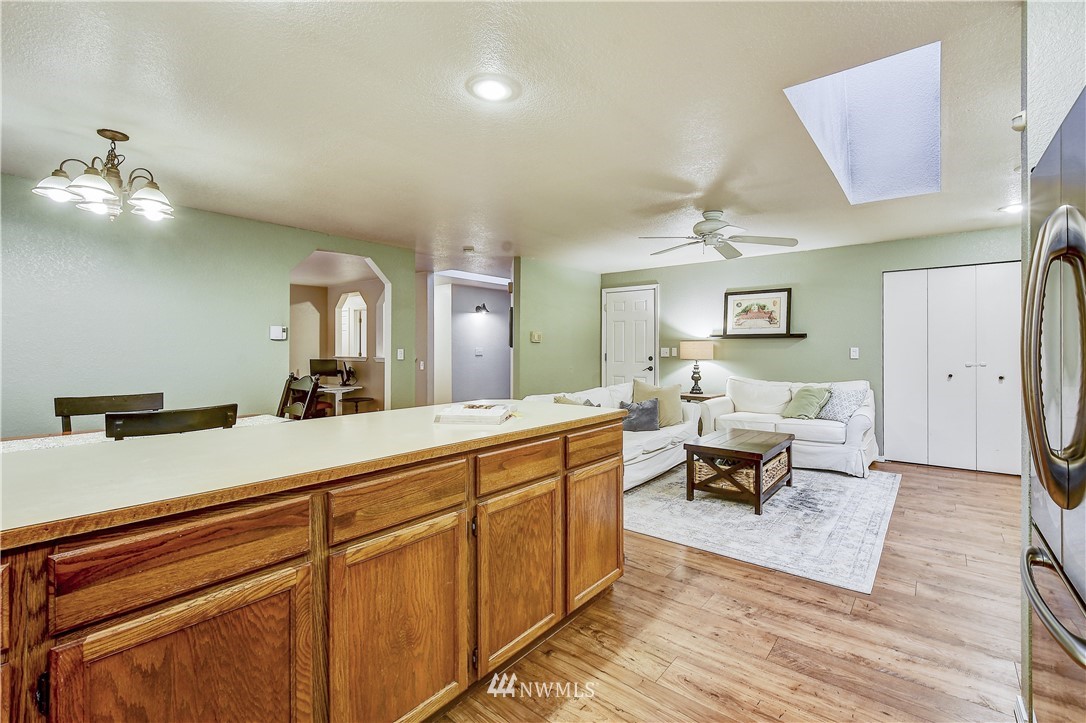 22828 13th Place West Bothell, WA 98021 - Photo 8 of 31