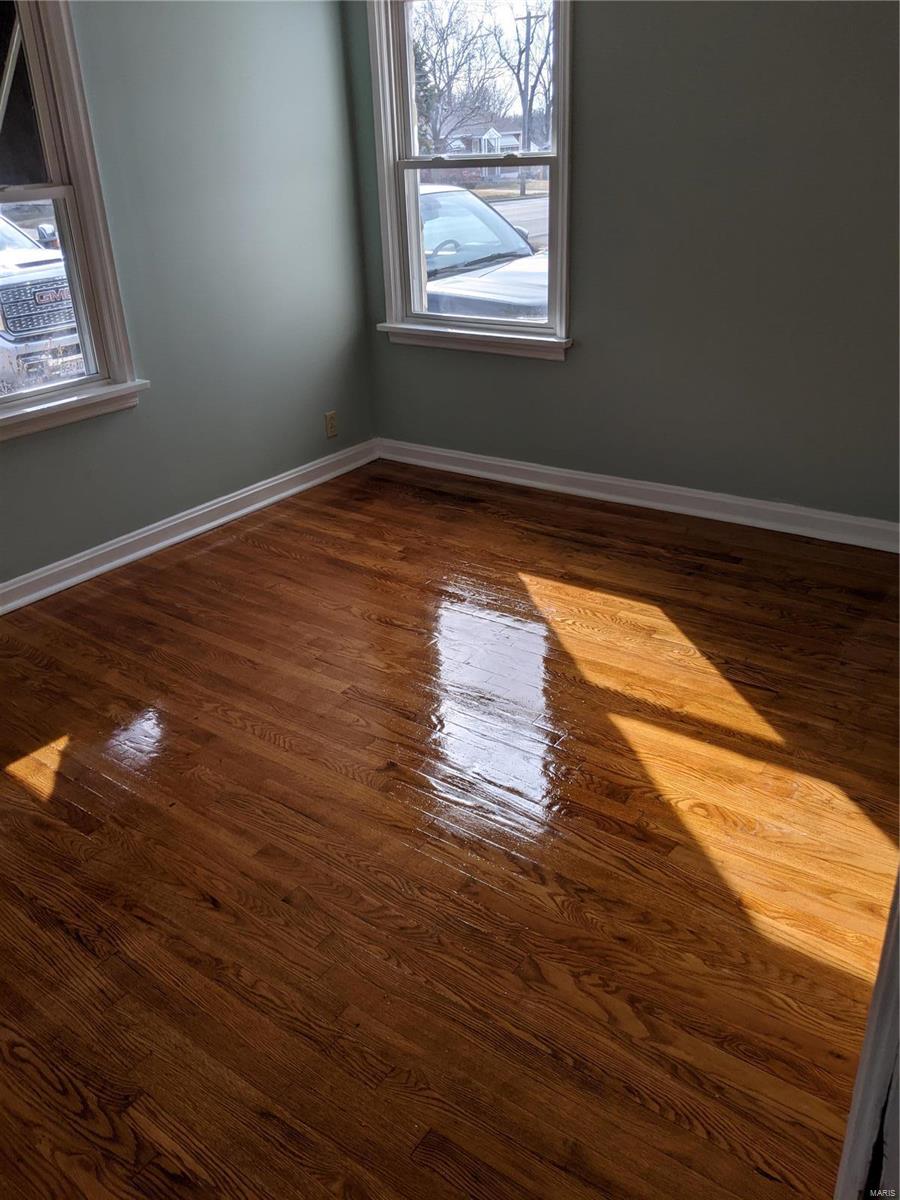 2021 North Hanley Road St. Louis, MO 63114 - Photo 13 of 20 Gallery Image 13