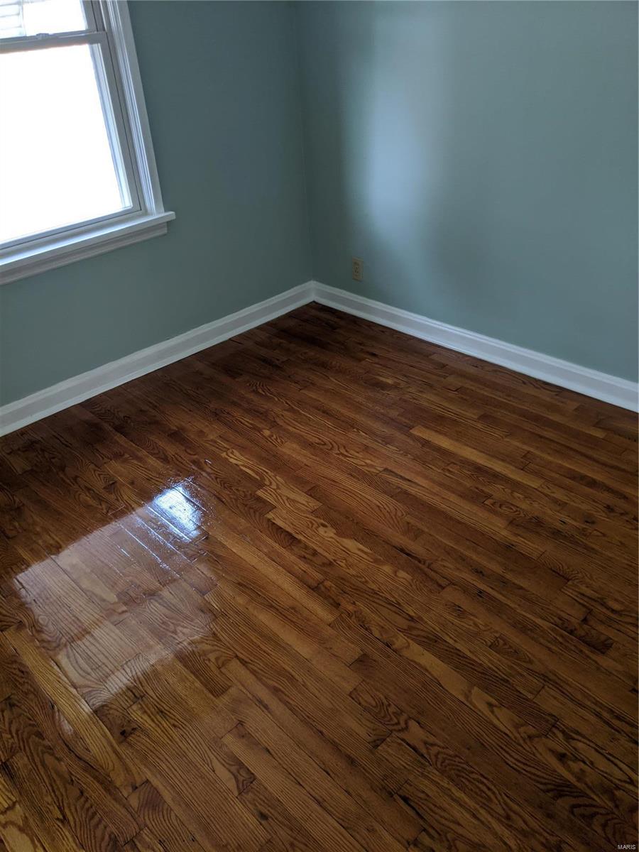 2021 North Hanley Road St. Louis, MO 63114 - Photo 15 of 20 Gallery Image 15