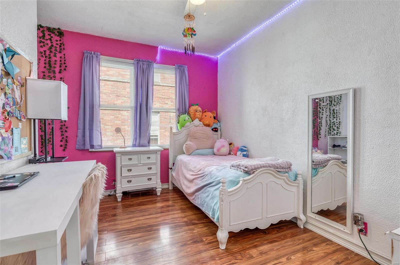 4944 Heege Road St. Louis, MO 63123 - Photo 16 of 32 Gallery Image 16