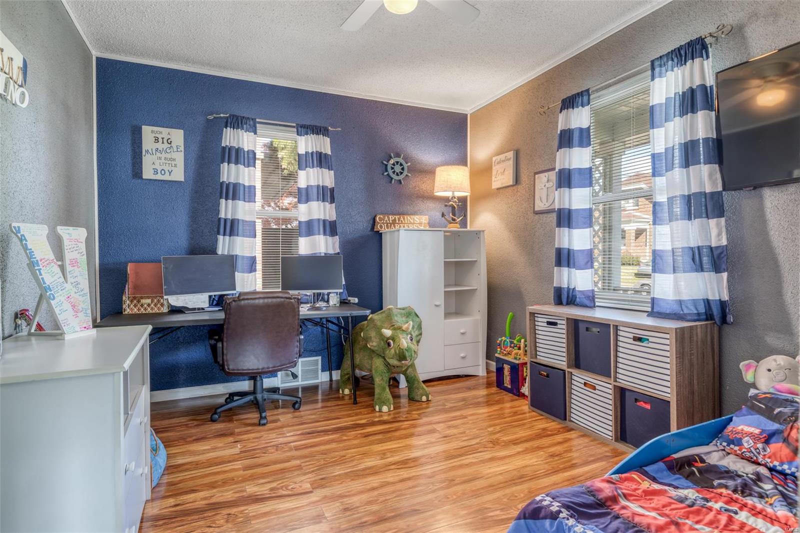 4944 Heege Road St. Louis, MO 63123 - Photo 18 of 32 Gallery Image 18