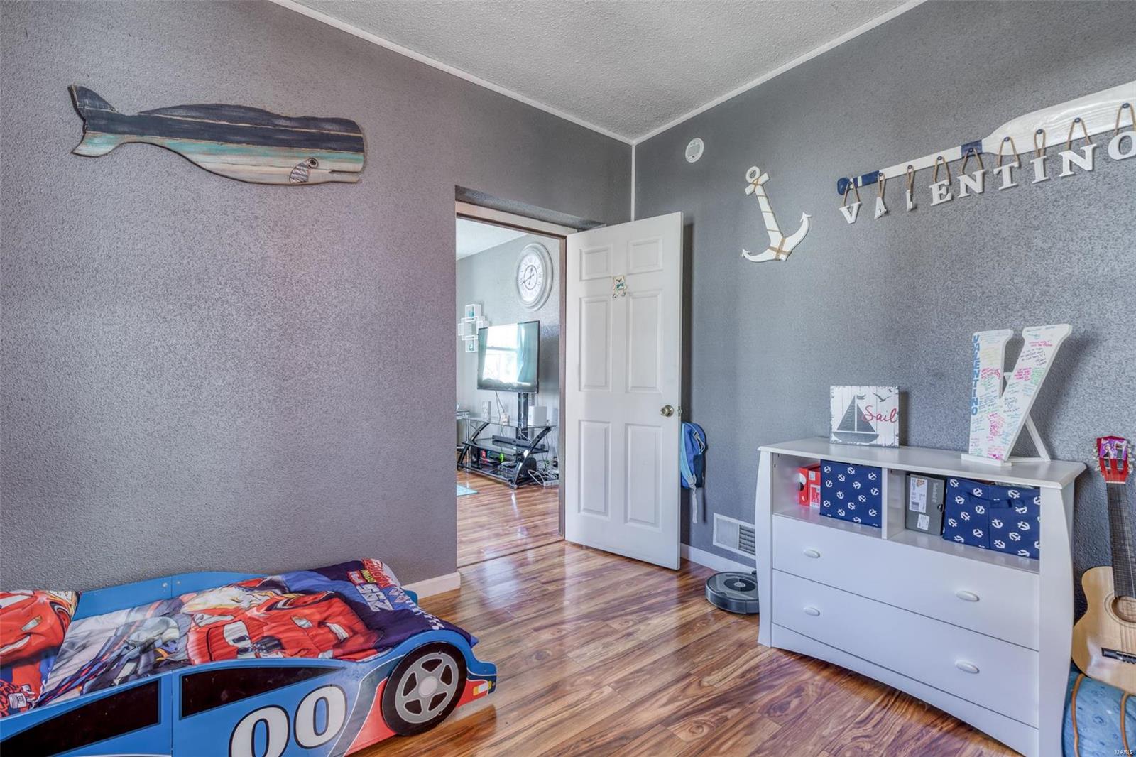 4944 Heege Road St. Louis, MO 63123 - Photo 19 of 32 Gallery Image 19