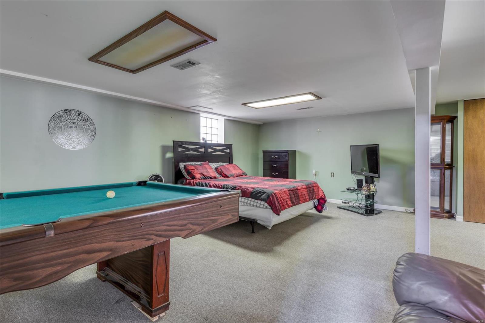 4944 Heege Road St. Louis, MO 63123 - Photo 20 of 32 Gallery Image 20