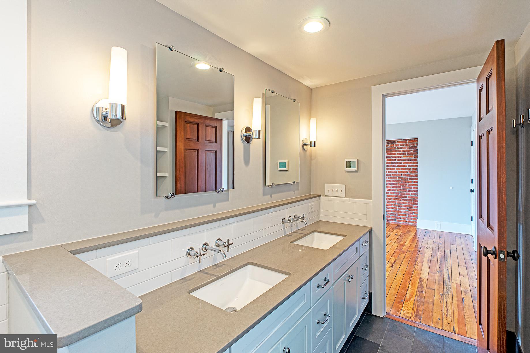325 D Street Southeast Washington, DC 20003 - Photo 40 of 59