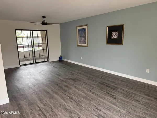 $174,900 | 3119 West Cochise Drive, Unit 231, Phoenix, AZ 85051