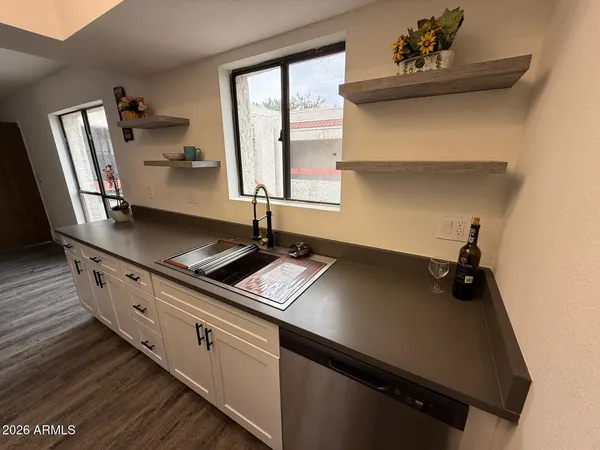 $174,900 | 3119 West Cochise Drive, Unit 231, Phoenix, AZ 85051