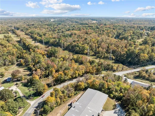 $130,000 | 1900-1922 Baker Road, High Point, NC 27263