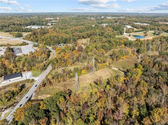 $130,000 | 1900-1922 Baker Road, High Point, NC 27263