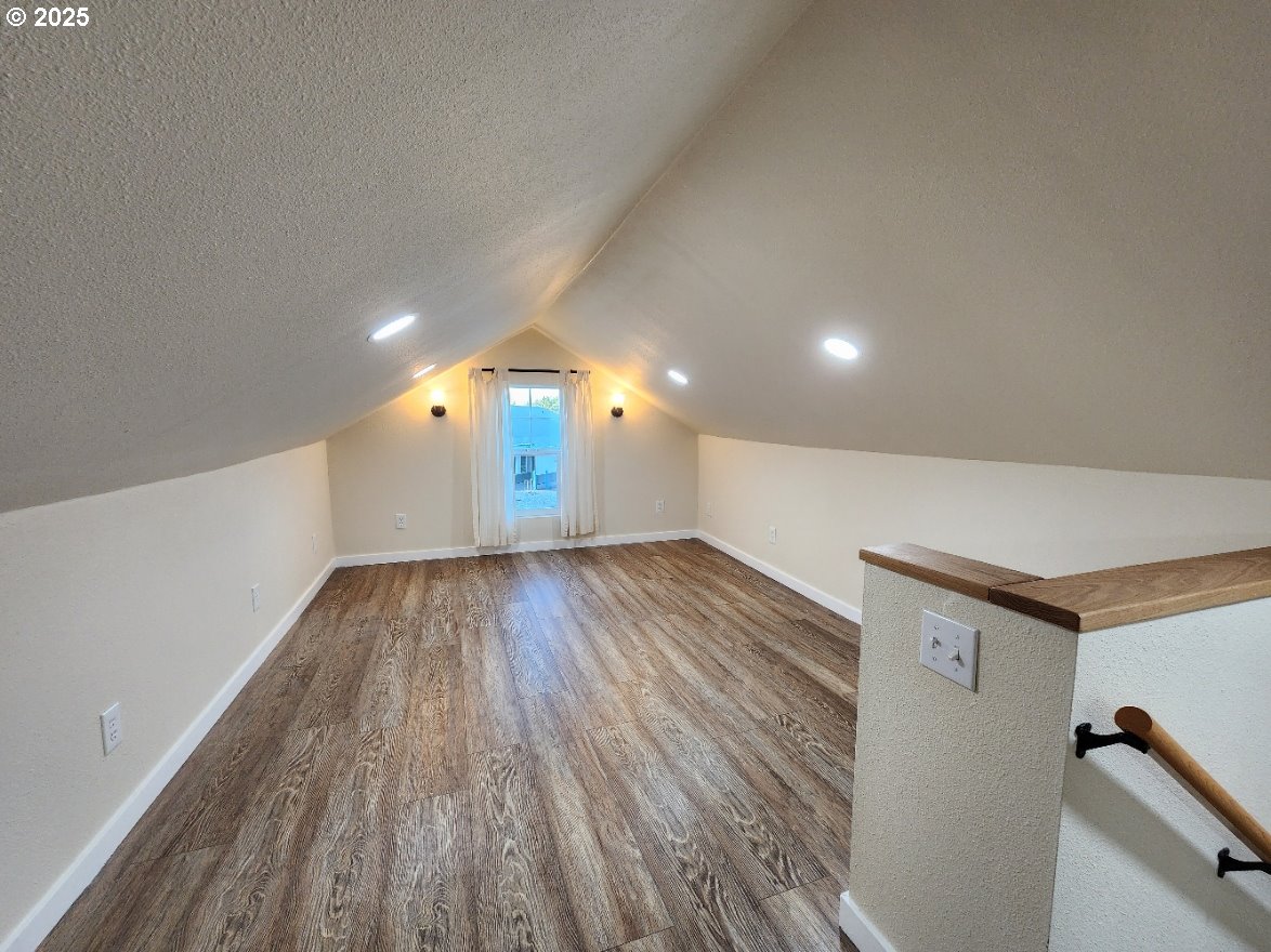 928 Oregon Street Port Orford, OR 97465 - Photo 25 of 32 Bedroom