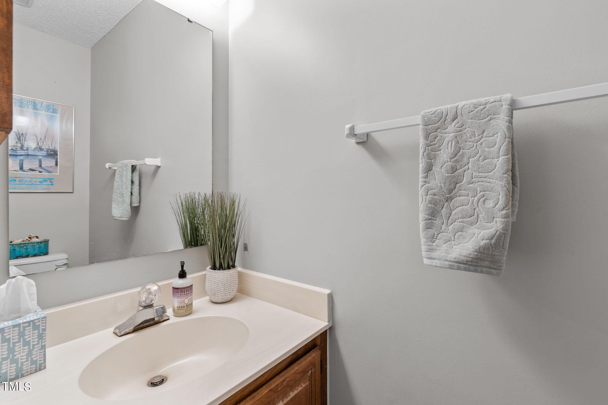 6908 Saxby Court Raleigh, NC 27613 - Photo 10 of 27 A-11