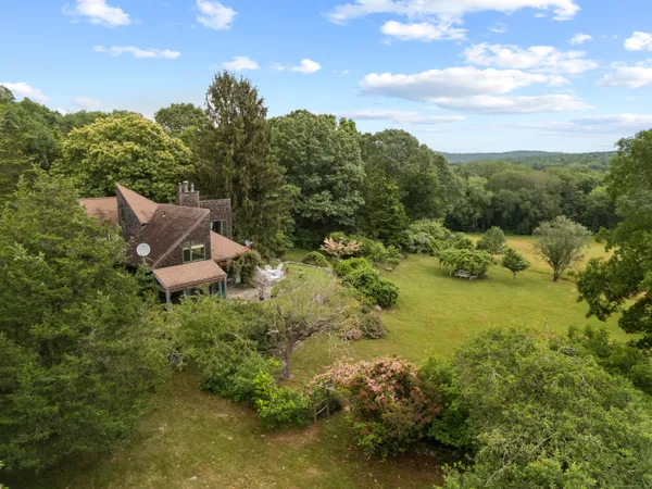 $2,950,000 | 55 A Anna Farm Road West, North Stonington, CT 06359