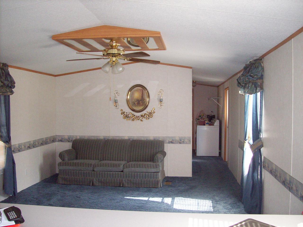 38 Fawn Valley Road Stroudsburg, PA 18360 - Photo 4 of 4 Living Room