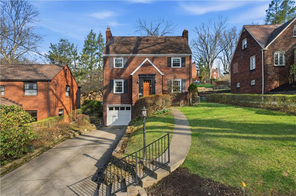 12 Hawthorne Road Pittsburgh, PA 15221 - Photo 1 of 40