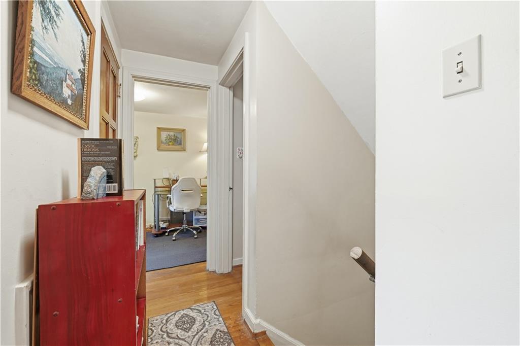 12 Hawthorne Road Pittsburgh, PA 15221 - Photo 20 of 40