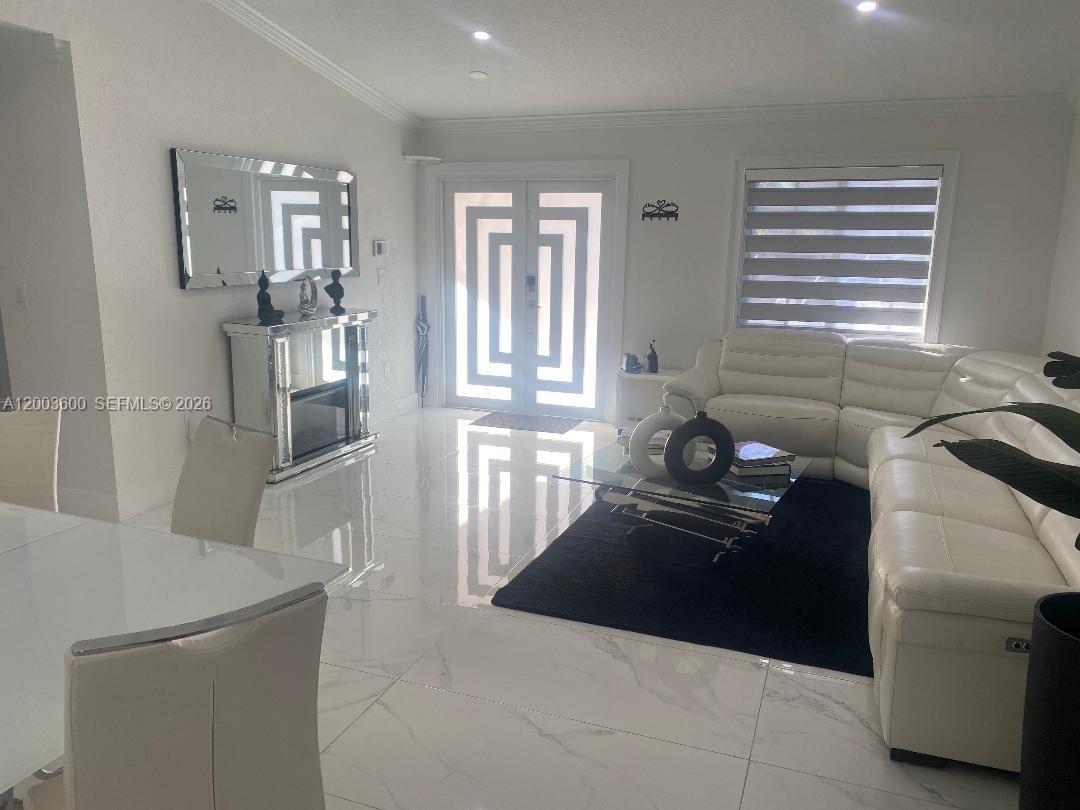 17075 Southwest 145th Avenue Miami, FL 33177 - Photo 2 of 11