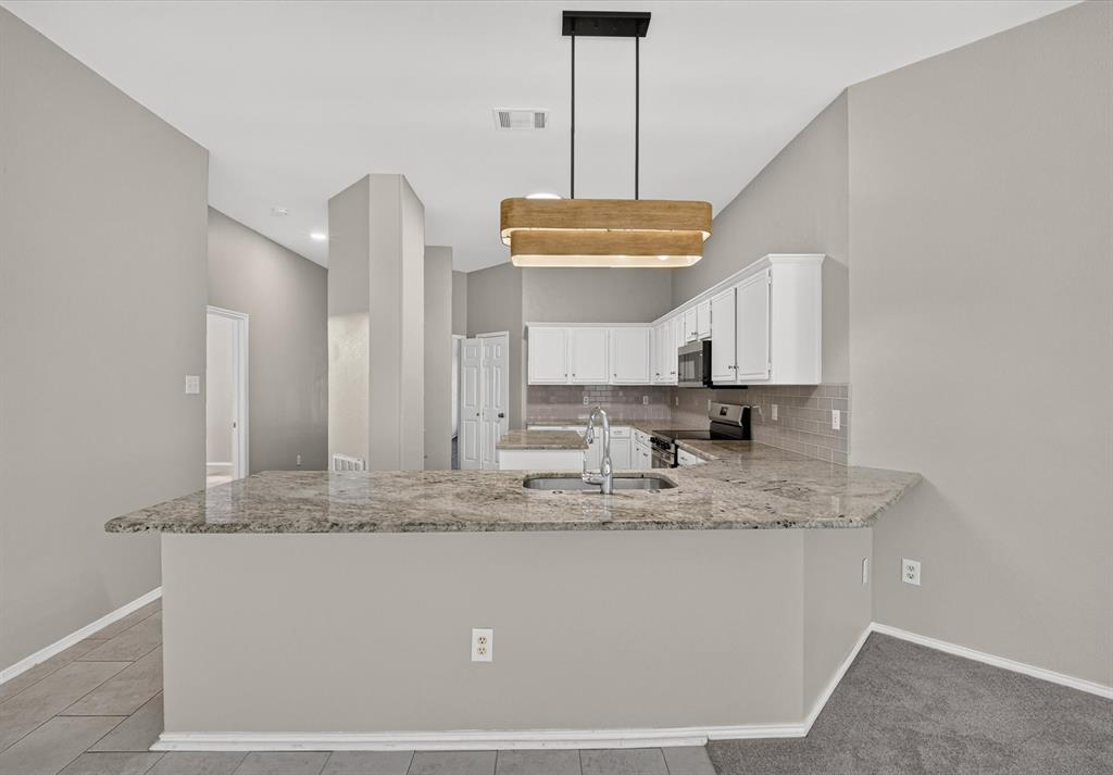 10317 Hunter Run Frisco, TX 75035 - Photo 12 of 40
