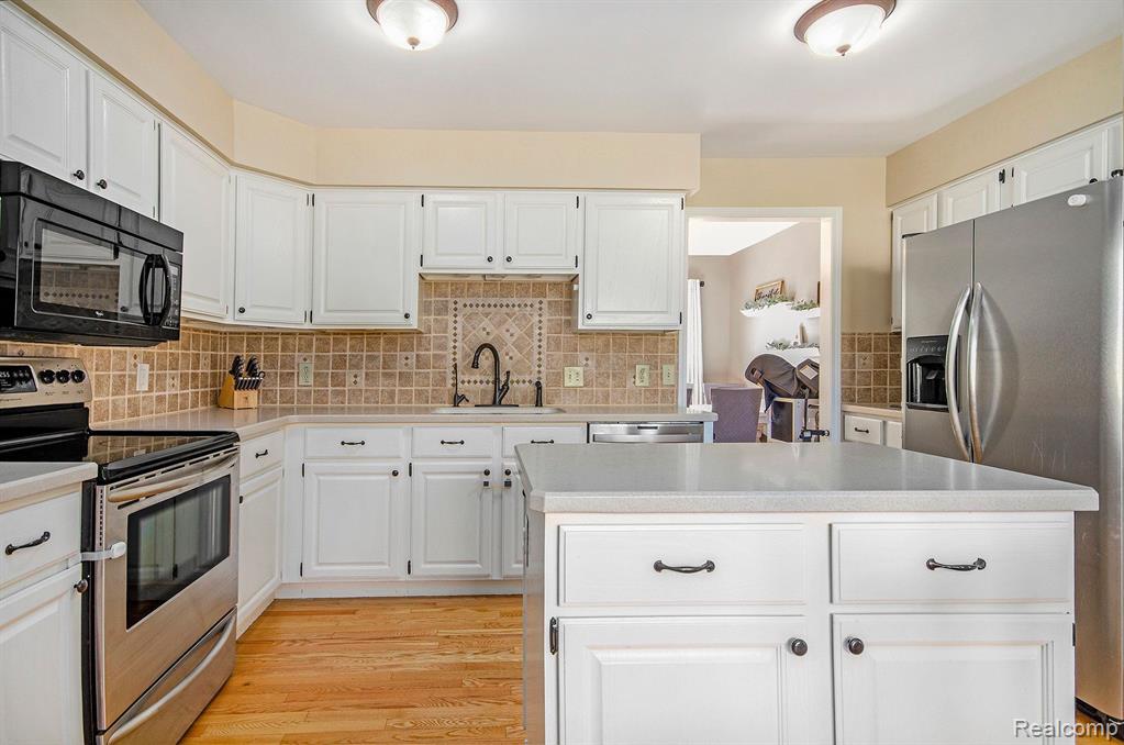 8191 Bergin Road Howell, MI 48843 - Photo 8 of 25