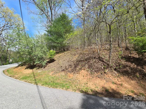 $45,000 | 0 Winding Way Drive, Unit 32/33, Franklin, NC 28734