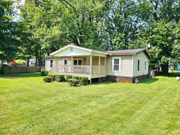 $160,000 | 60452 Nottawa Road, Sturgis, MI 49091