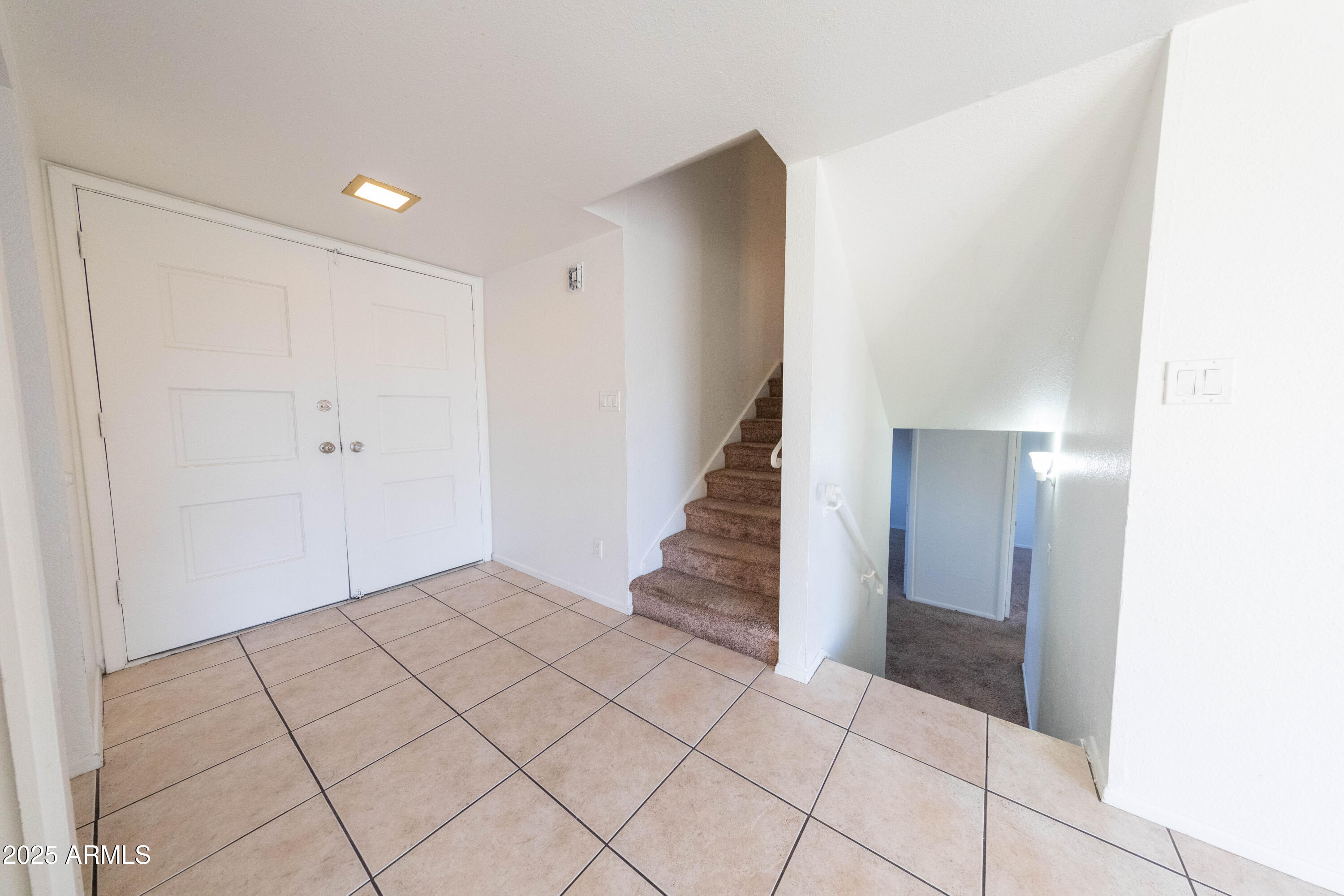 1349 East Donner Drive Tempe, AZ 85282 - Photo 9 of 26 a view of an entryway