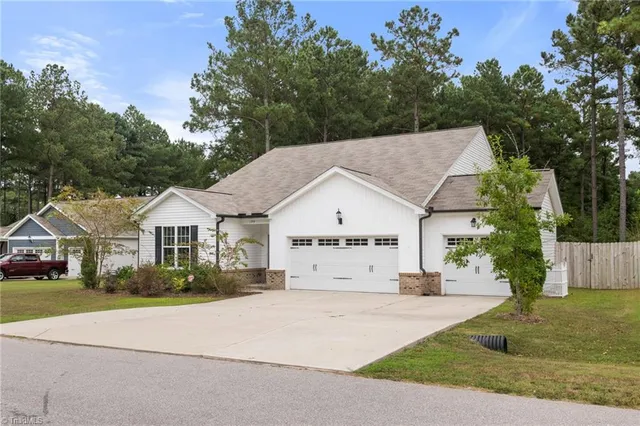 $394,999 | 199 Whistle Post Drive, Selma, NC 27576