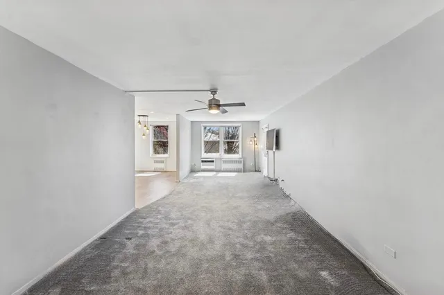 $279,000 | 241-20 Northern Boulevard, Unit 2B | Douglaston