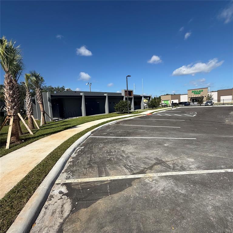 3245 Sustainable Way Kissimmee, FL 34747 - Photo 33 of 35 a view of a terrace