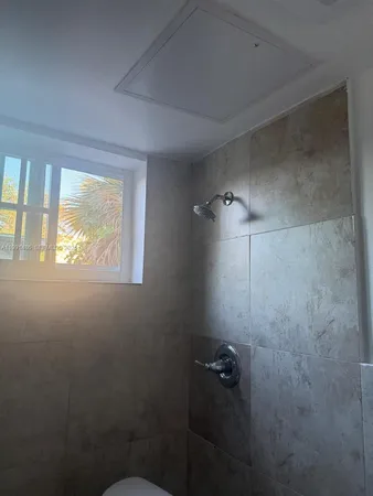 $1,500 | 160 Northeast 55th Street, Unit 6, Miami, FL 33137