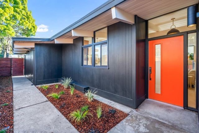a view of entryway with a hallway