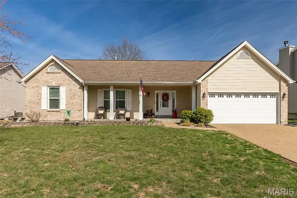 $435,000 | 2916 Spring Blossom Drive, Dardenne Prairie, MO 63368