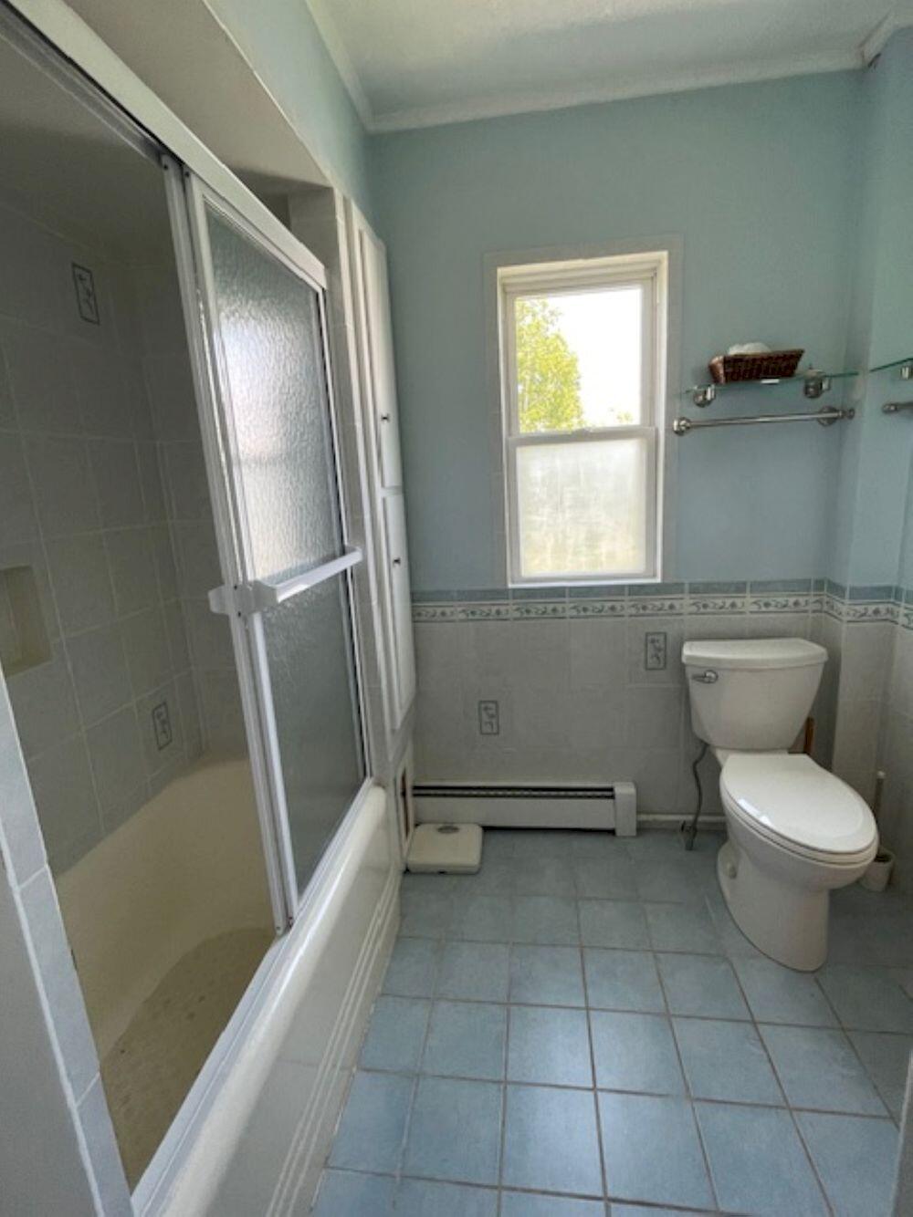 579 Main Street Jackman, ME 04945 - Photo 15 of 18 579 upstairs bathroom_result