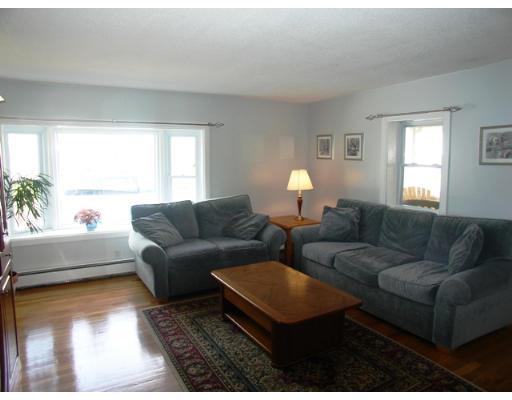 137 Lawrence Road Haverhill, MA 01835 - Photo 11 of 30