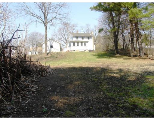 137 Lawrence Road Haverhill, MA 01835 - Photo 3 of 30