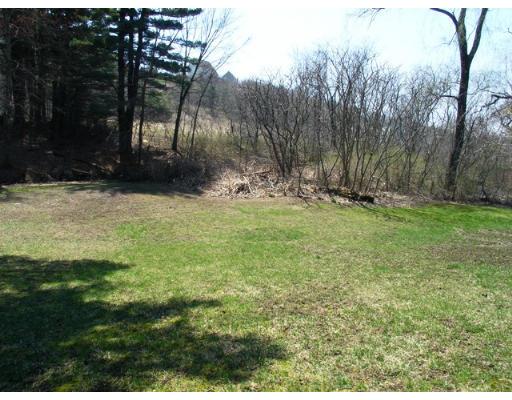 137 Lawrence Road Haverhill, MA 01835 - Photo 4 of 30