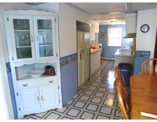 137 Lawrence Road Haverhill, MA 01835 - Photo 8 of 30