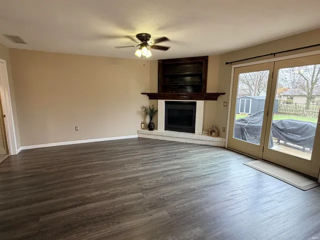 $279,000 | 1405 Kenwood Drive, Bluffton, IN 46714