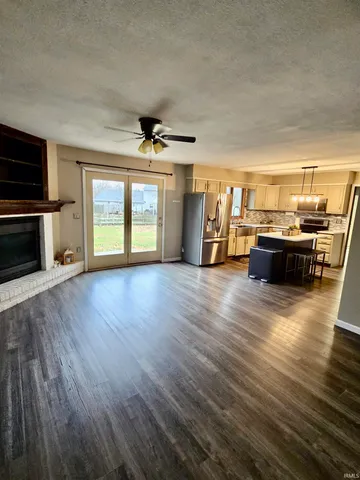 $279,000 | 1405 Kenwood Drive, Bluffton, IN 46714