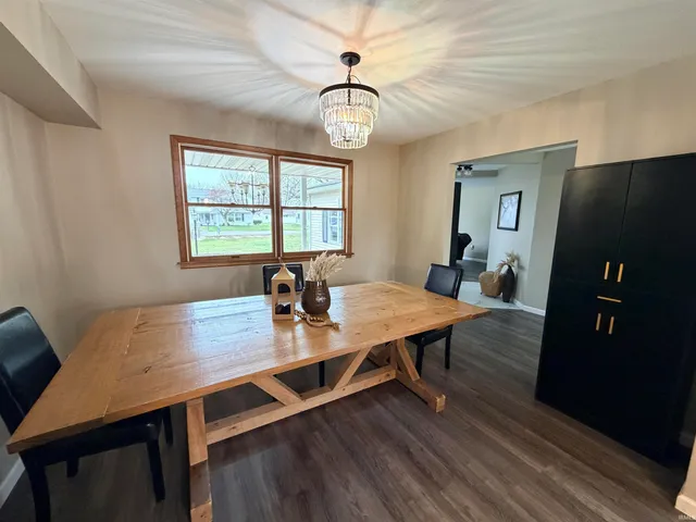 $279,000 | 1405 Kenwood Drive, Bluffton, IN 46714