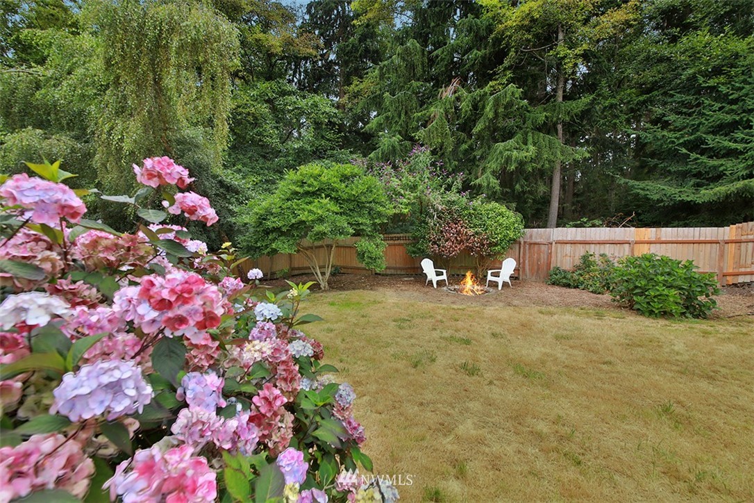 8016 Maple Point Drive Clinton, WA 98236 - Photo 28 of 30 Gallery Image 28