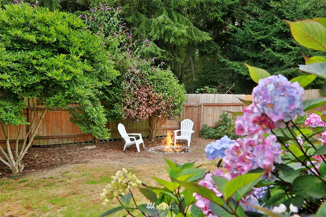 8016 Maple Point Drive Clinton, WA 98236 - Photo 29 of 30 Gallery Image 29
