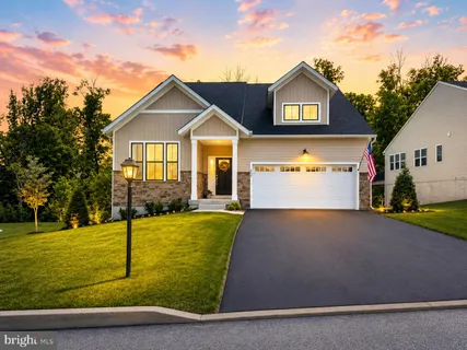 a view of outdoor space yard and garage