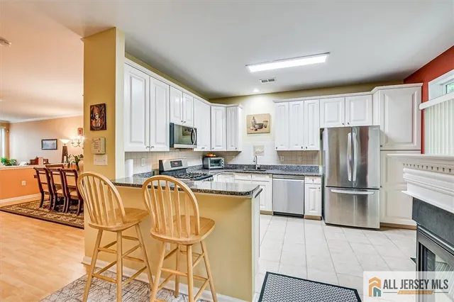 $629,900 | 30 Amber Drive, Old Bridge, NJ 08857