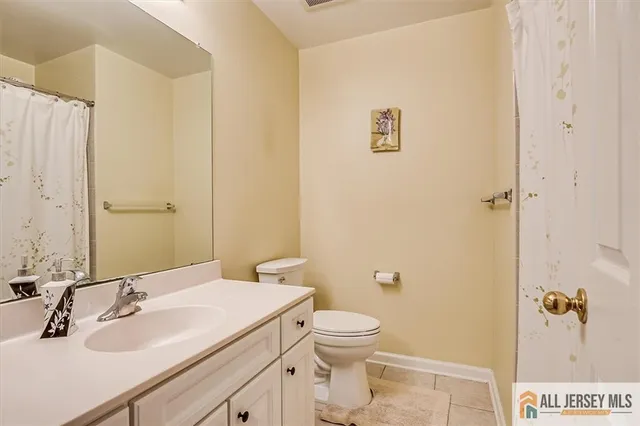 $629,900 | 30 Amber Drive, Old Bridge, NJ 08857