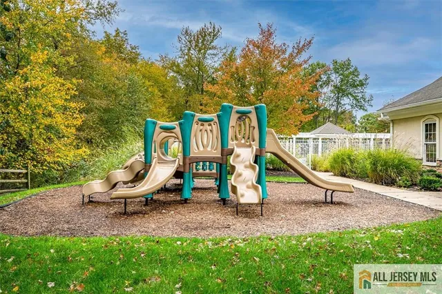 $629,900 | 30 Amber Drive, Old Bridge, NJ 08857